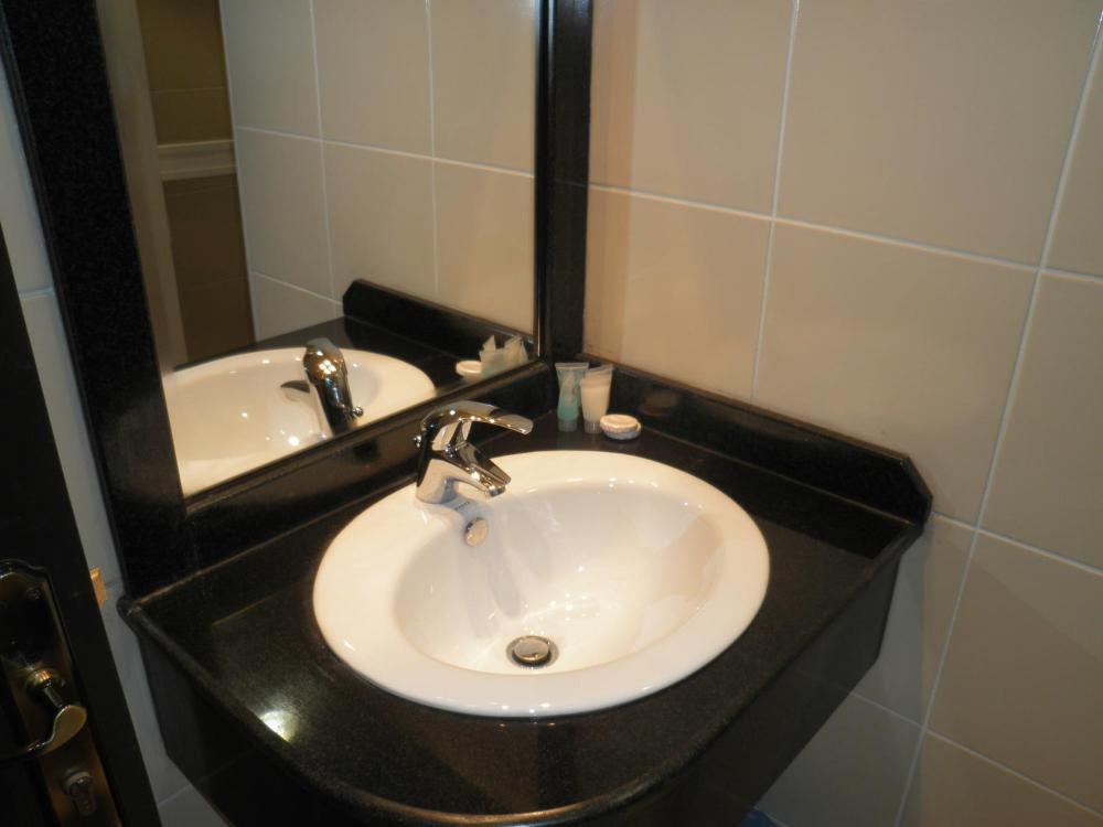 Marina Royal Hotel Suites Imagen 28
