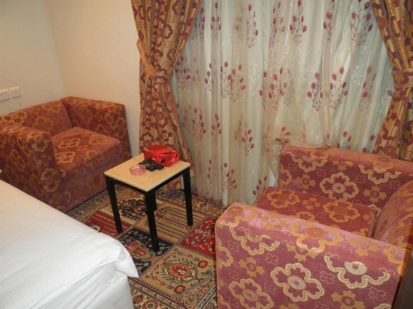 Marina Royal Hotel Suites image 26