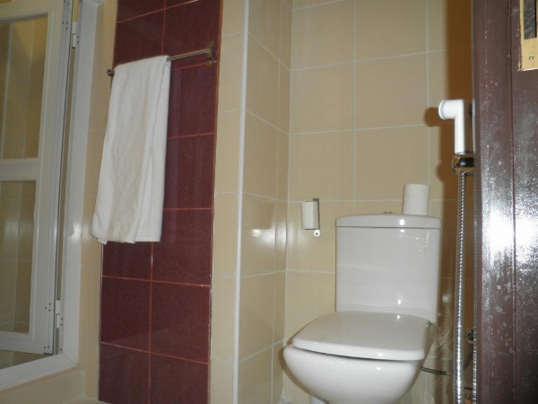 Marina Royal Hotel Suites image 29