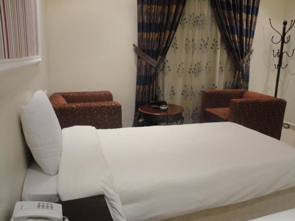 Marina Royal Hotel Suites image 40